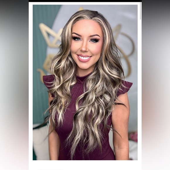 Chelsey smith crowns Evans monofilament wig petite